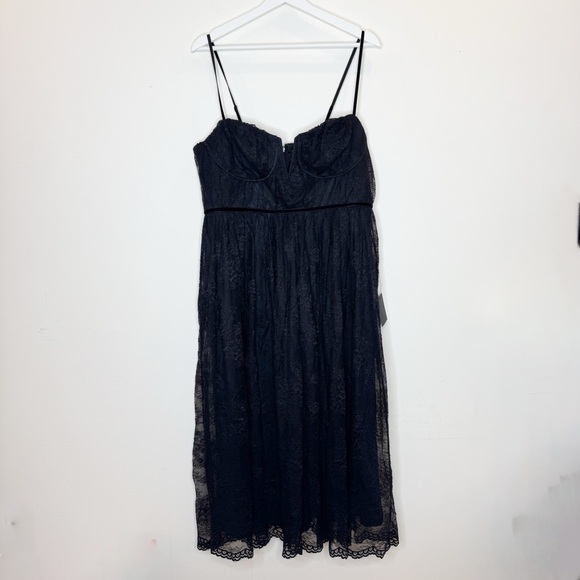 NWT Lulu's Black Lace Midi Dress Size XL - Picture 3 of 8
